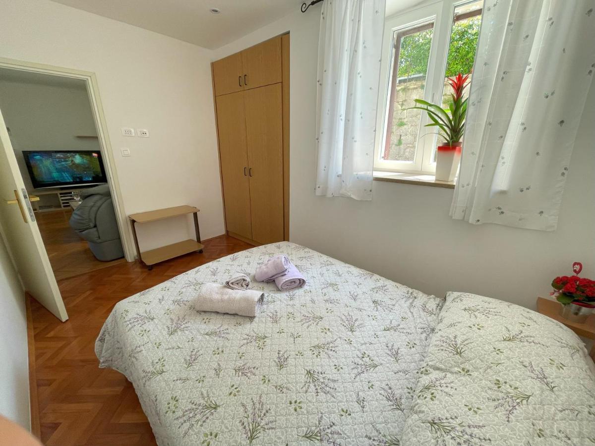 Apartment Kastel Pazin Ngoại thất bức ảnh